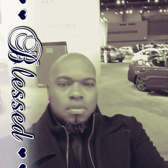 Meet your Posher, Brandon - Picture 1 of 1